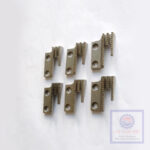 Feed Dog (B) B1613-012-A00